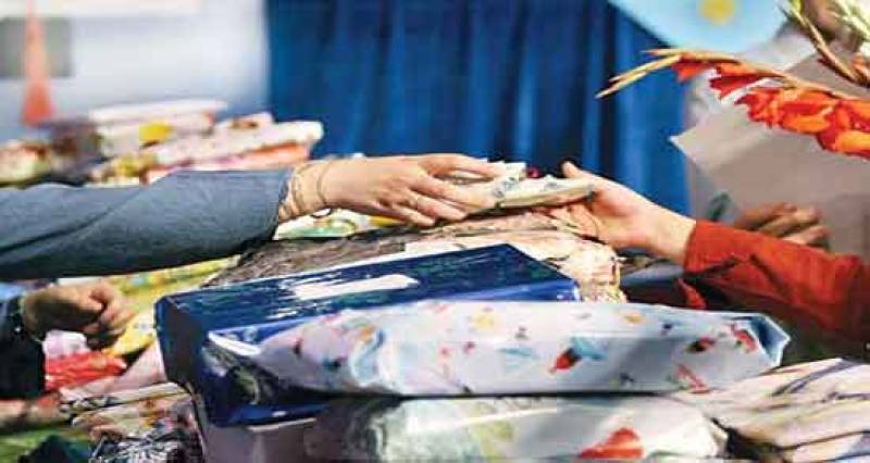 اهدای ۱۵ هزار بسته فرهنگی به دانش‌آموزان محروم کرمان